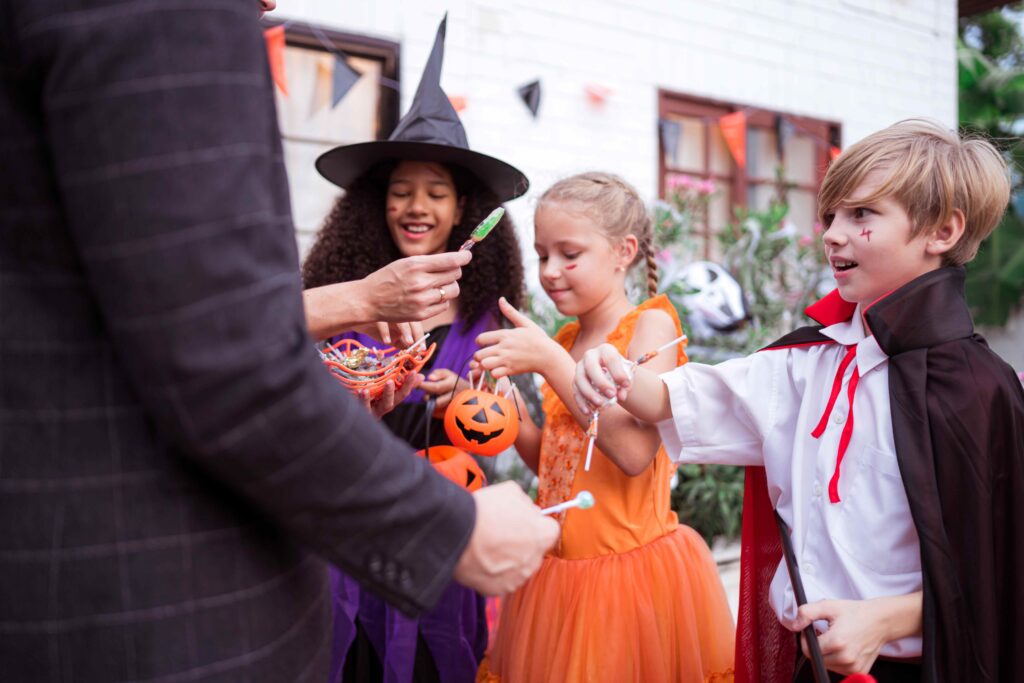 Eye-Friendly Tips for Halloween: Keep Your Vision Safe and Festive